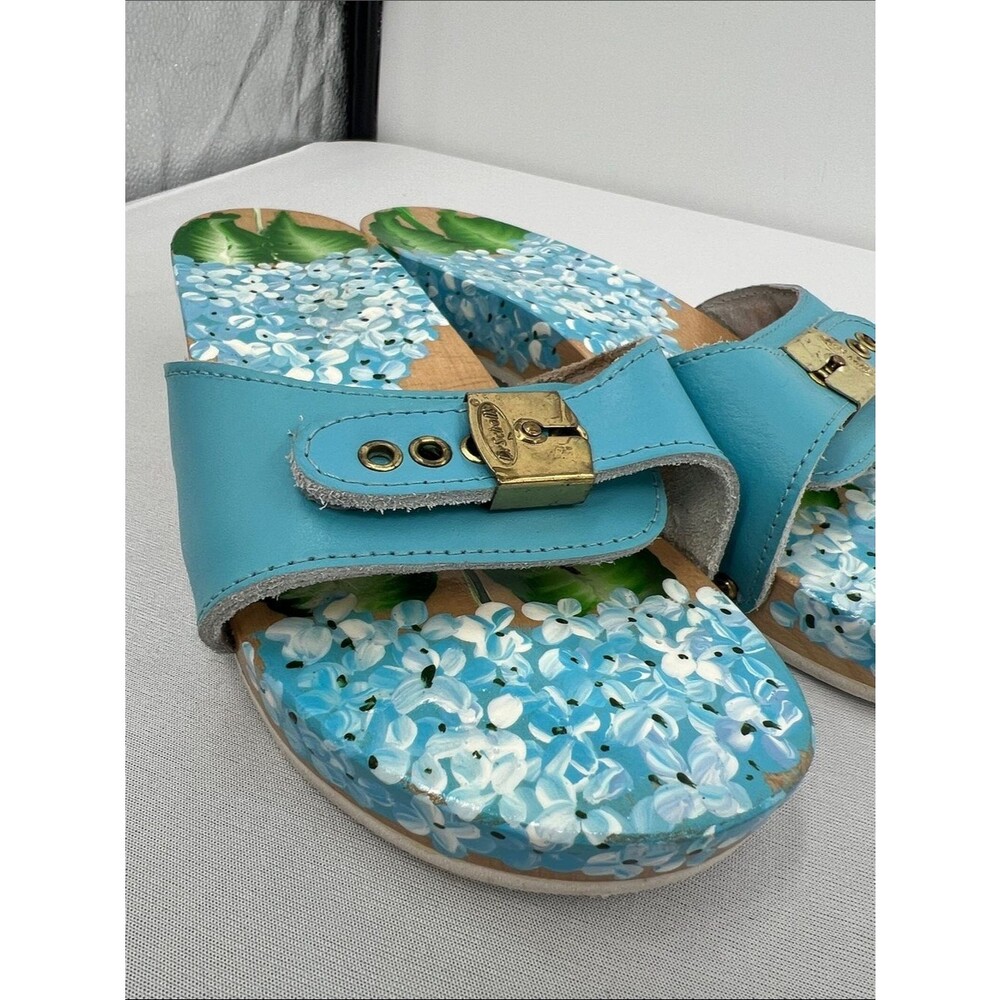 Dr. Scholl's hand painted sandals - Picture 10 of 10